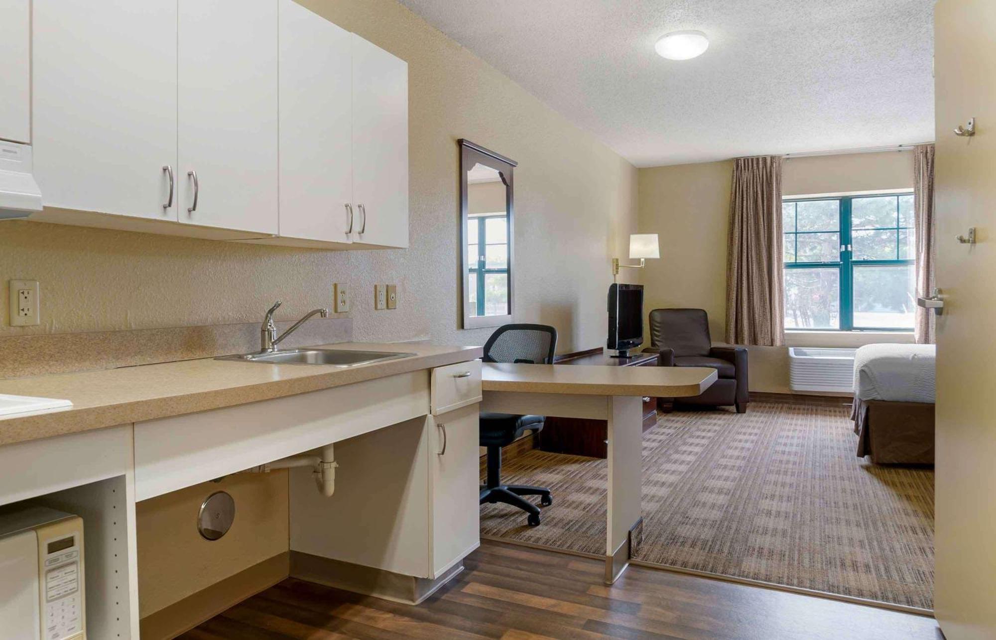 Extended Stay America Suites - Detroit - Madison Heights Εξωτερικό φωτογραφία